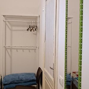 Camera con letto king size